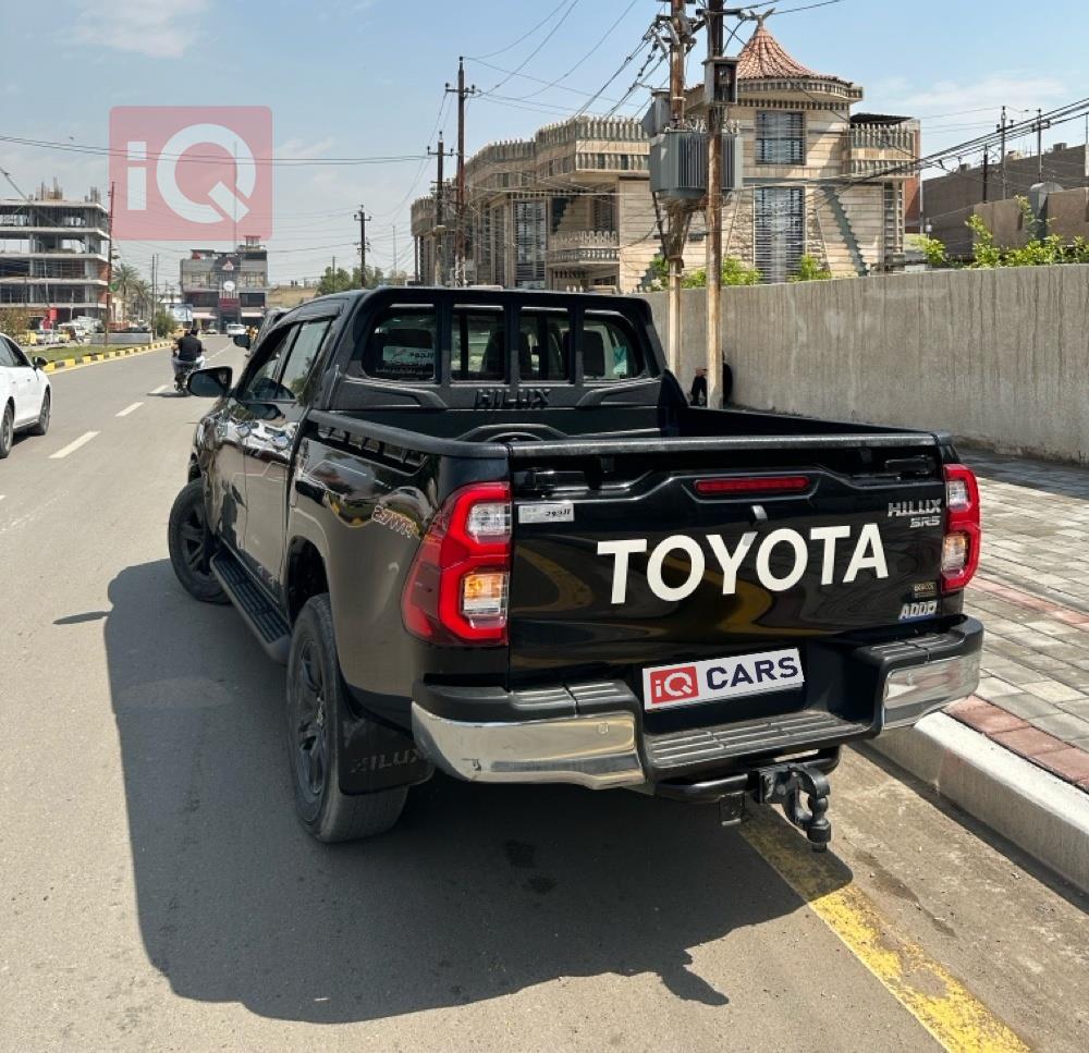 تويوتا هايلوكس